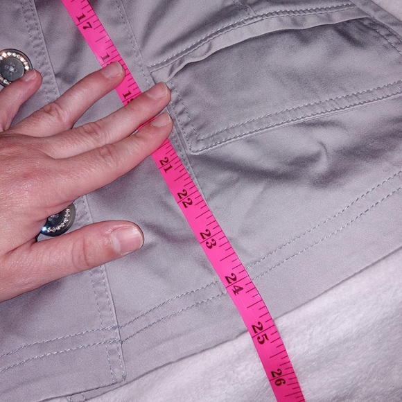 NWT White House Black Market Casual Short Chrome Color Trench Jacket Size 00 - Picture 15 of 16